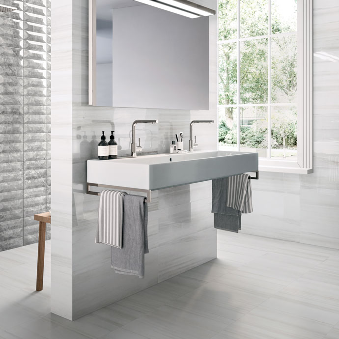 Bianco Lasa Porcelain